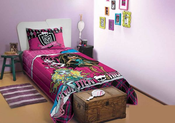 Colcha Monster High